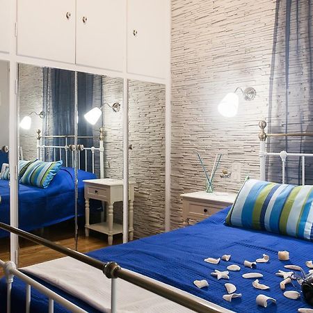 Elegant And Safe Gold And Blue Apartment Walk To Acropolis Atenas Exterior foto