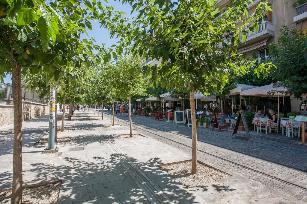 Elegant And Safe Gold And Blue Apartment Walk To Acropolis Atenas Exterior foto